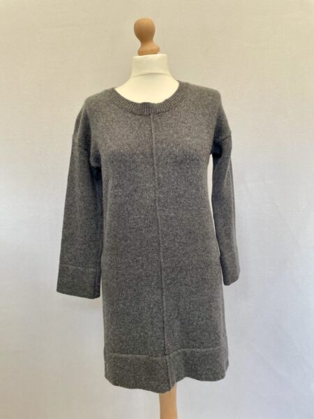 warm and cosy preloved White Stuff grey longline wool jumper in size 8, excellent condition