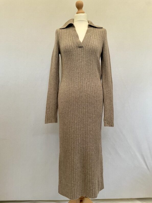 Vince (designer) long sleeved jumper dress in wool and cashmere, size M